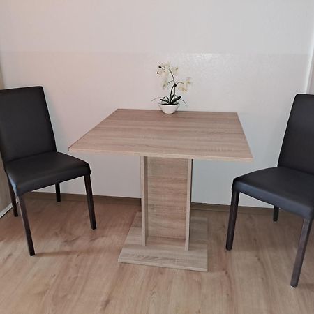 Studio Apartments Maslinik Крк Экстерьер фото