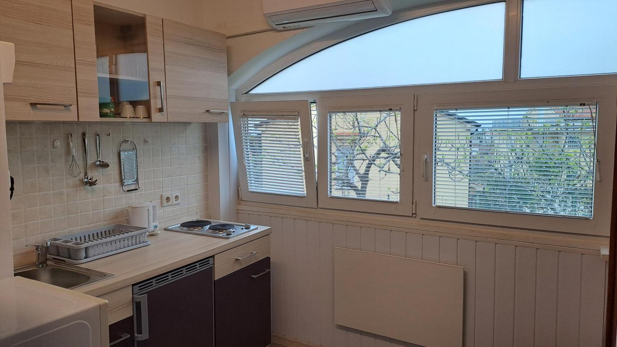 Studio Apartments Maslinik Крк Экстерьер фото