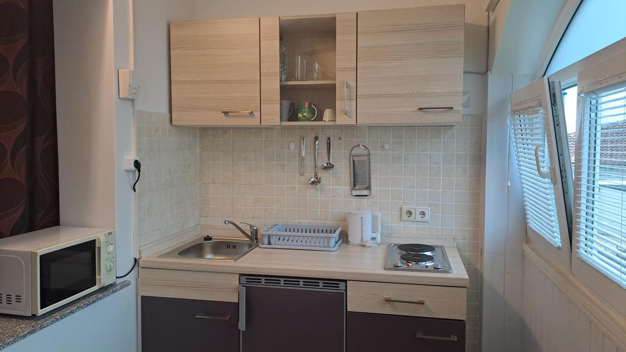 Studio Apartments Maslinik Крк Экстерьер фото