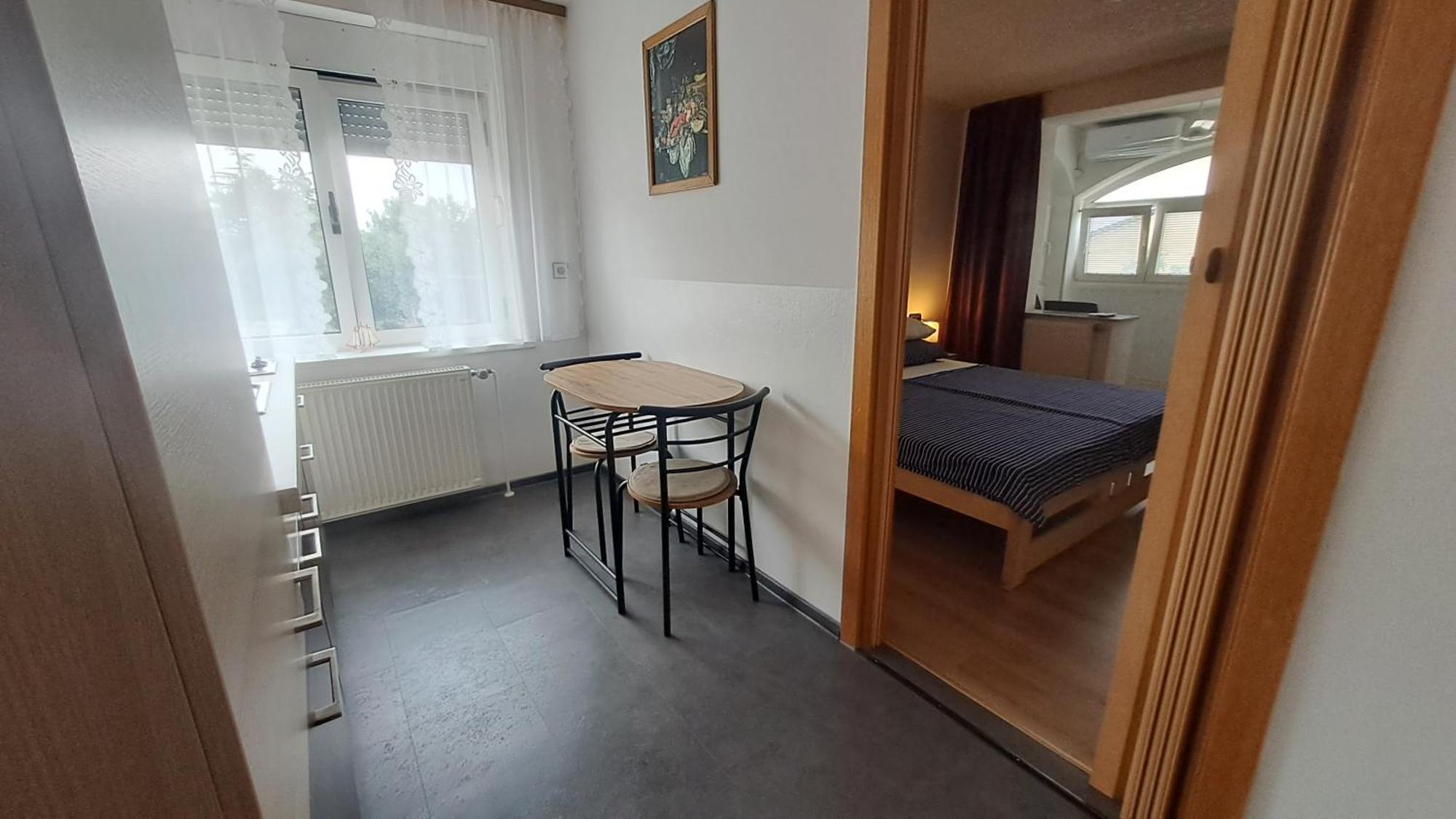 Studio Apartments Maslinik Крк Экстерьер фото
